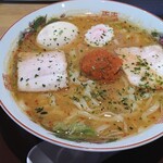 らぁ麺 おかむら - 龍上海のインスパイア