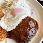 和牛もつ鍋・焼酎酒場 どんまい - ハンバーグ