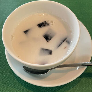 麗華 - デザート　ココナッツミルク