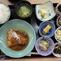 一つ木竹林草 - 金目鯛煮付定食