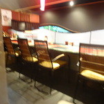 ラ・パンナ - (第1回）カウンターとテーブルがあります