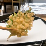 天ぷら はせ川 - 片面にに天ぷら粉