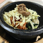 ミョンドンヤ - 料理写真:チーズ石焼ビビンバ