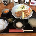 とんかつ チロリン村 - 
