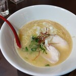 SUPER RAMEN MAGIC - 鶏白湯ラーメン