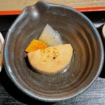 旧ヤム邸 - 小皿