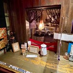 旧ヤム邸 - カウンター席