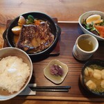 レストラン潮 - 料理写真:うしお定食