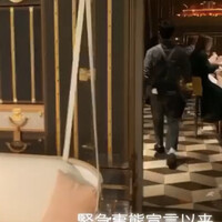 スガラボヴィー - 