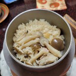 魚重楼 - 釜めし