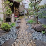 魚重楼 - アプローチ