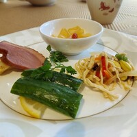 全聚徳 新宿店 - 前菜盛り合わせ