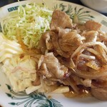 日高屋 - しょうが焼き、アップ