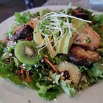 Pineapple's Island Fresh Cuisine - 料理写真:サラダ！本当に野菜が豊富！