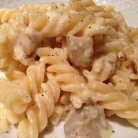 ロッシ - 色々なチーズの入った fusilli