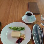 ブックカフェ オキナワレイル - 
