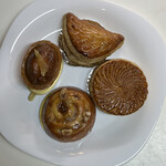 パティスリー・パリセヴェイユ - 高級焼き菓子です。もう買わないでいいかなー。