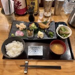 Shiki - おばんざい定食(¥1,200)