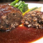 北新地 福多亭 The Ukai - こだわり自家挽き和牛ハンバーグ