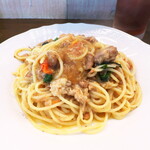 Il Germe - 糯米猪肉腱与洋葱炖煮酱意大利细面（附沙拉和饮品￥1430）。炖得软烂的猪肉非常丰富！