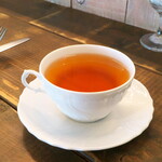 Iru Jerume - この日は紅茶を選択。アールグレイで香り良い一杯でした
