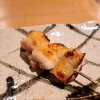 焼き鳥 峠 - ⚫モモ肉希少部位