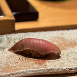 匠 進吾 - 中トロの漬け。