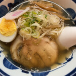 らーめん 佐々舟 - 塩ラーメン 透き通ったスープ