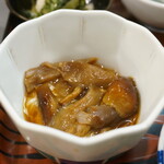 Izakaya Denshichi - チチタケ？と山芋の煮物