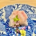 川田 - 2022.12.  真鯛のお造り