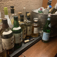 今彩 - お酒揃ってます。