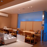 えびすよしよし - テーブル席