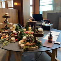 ザ タヴァン グリル＆ラウンジ - 