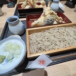 外苑前 増田屋 - 天ぷらが軽い！こだわりの油を使用しているらしく、持たれない