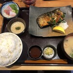 炭焼治郎 - トロ鯖藻塩炭火焼き定食