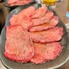 焼肉 ホルモン 飛助