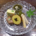 迦陵 - 本日のお通し 骨せんべいが美味しかった！