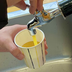 えひめ愛顔の観光物産館 - 蛇口からみかんジュース！