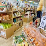 えひめ愛顔の観光物産館 - 