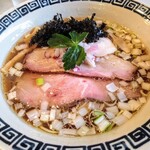 八二軒 - 鶏と貝出汁の中華そば(醤油)