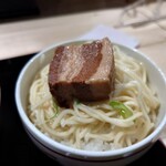 Noodle&Kitchen Warudo - 自作角煮ラーメン丼(笑)