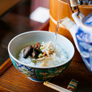 ギャラリー&ビストロ べんがらや_2