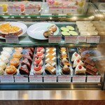 Patisserie Miraveille - 