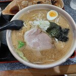 Touryuumon - セットの味噌ラーメン大盛！……