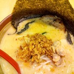 麺場 田所商店  - 江戸前味噌らーめんに炙りチャーシューを１枚追加