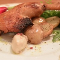 Ristorante SHIKAZAWA - いわい鶏骨付きモモ肉と新じゃがいものアルフォルノ