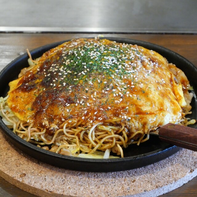 Okonomiyaki Teppanyaki motto Yamamoto Ten