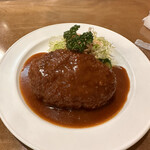 街の小さなレストラン 9.9.9 - 