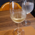 オステリア プロフーモ - ファットリア アンブラ トレッビアーノ ディトスカーナ