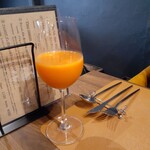 オステリア プロフーモ - ブラッドオレンジジュース